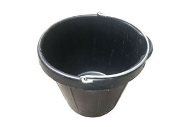 1826 rubber bucket w.jpg