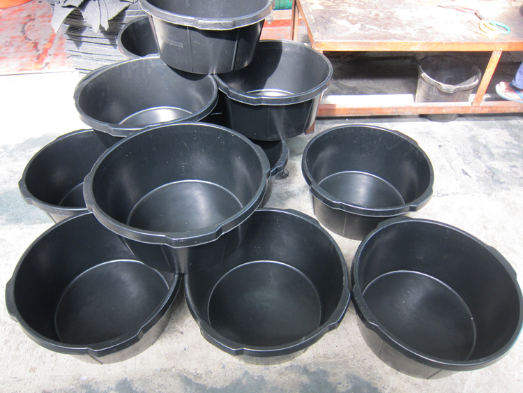 5624 rubber pan.JPG